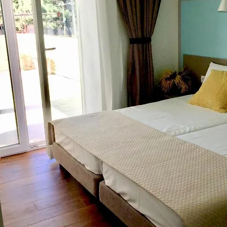 B&B Amberyellowbnb Shkodër