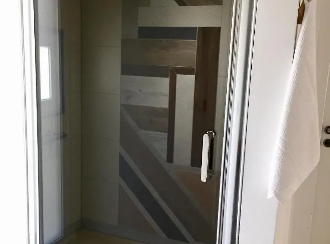 Amberyellowbnb Shkodër